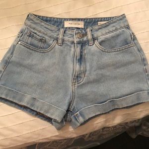 PacSun mom shorts size 22 blue denim